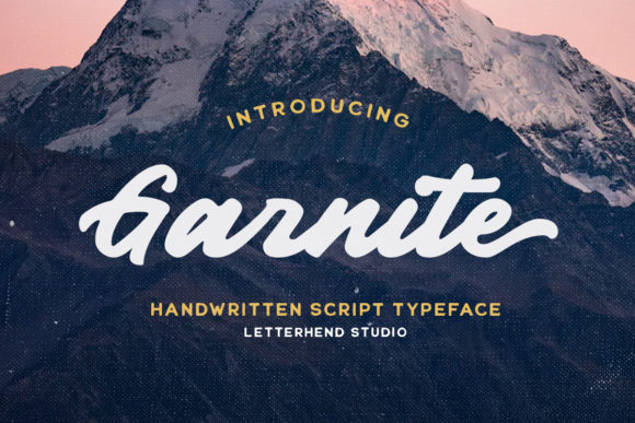 Elevate Your Web Design with Garnite: A Stylish Script Font